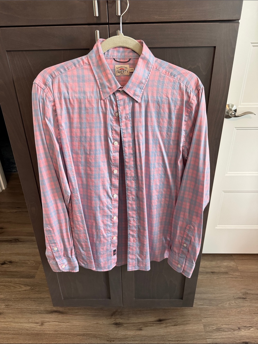 Faherty Pink and Blue Plaid Long-Sleeve Button-Down Shirt